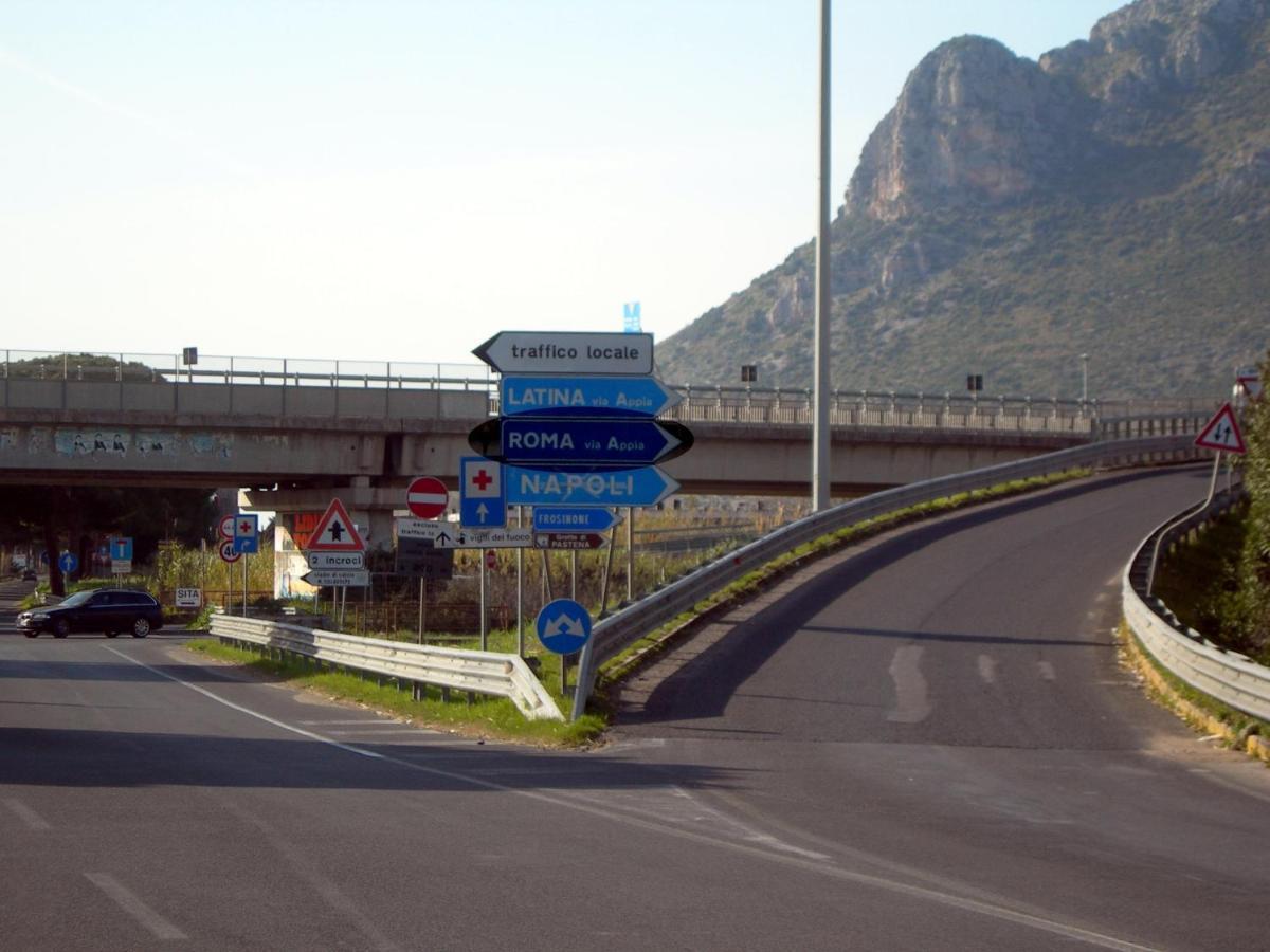 Belvedere Monte Leano Vendégház Terracina Kültér fotó